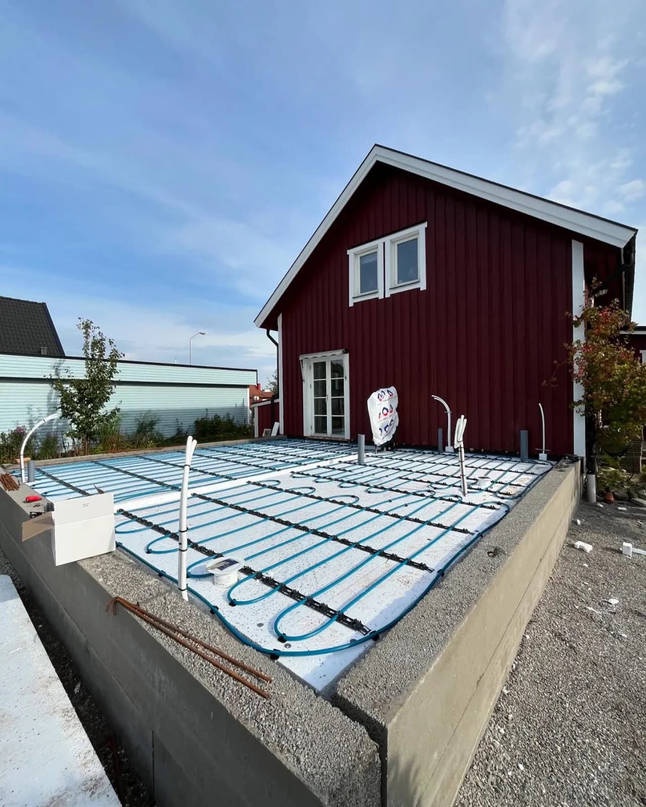 Tillbyggnad med vattenburen golvvärme och VVS-installation i grunden, Örebro